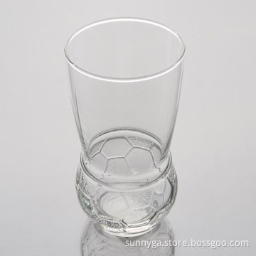 Soccer Bottom Beer Glass with 430mL Capacity and Machine Made Craft